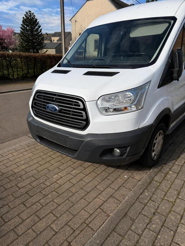 Ford Transit 2019 – Full Option – €6.950, Auto's, Bestelwagens en Lichte vracht, Particulier, Bluetooth, Ford, Diesel, 5 deurs