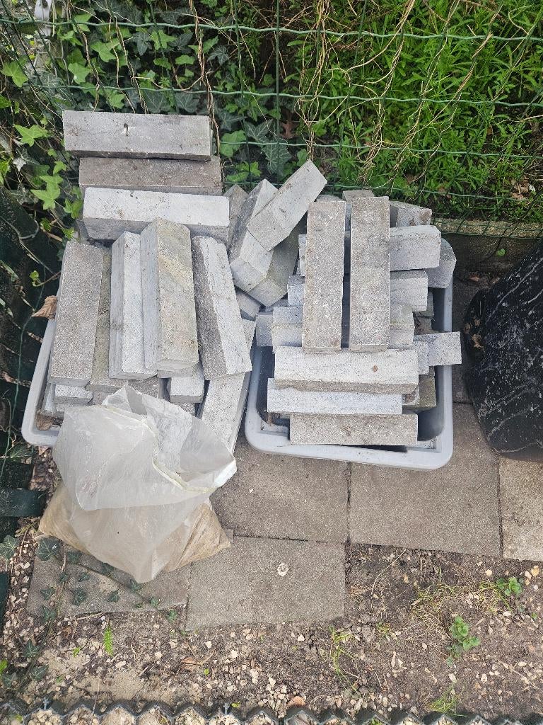 Carreaux/pavés en béton 100 pièces, Jardin & Terrasse, Enlèvement, Neuf, Briques