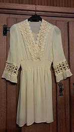 Belle robe courte jaune pour femme taille M/L, Vêtements | Femmes, Robes, Taille 38/40 (M), Au-dessus du genou, Comme neuf, Jaune