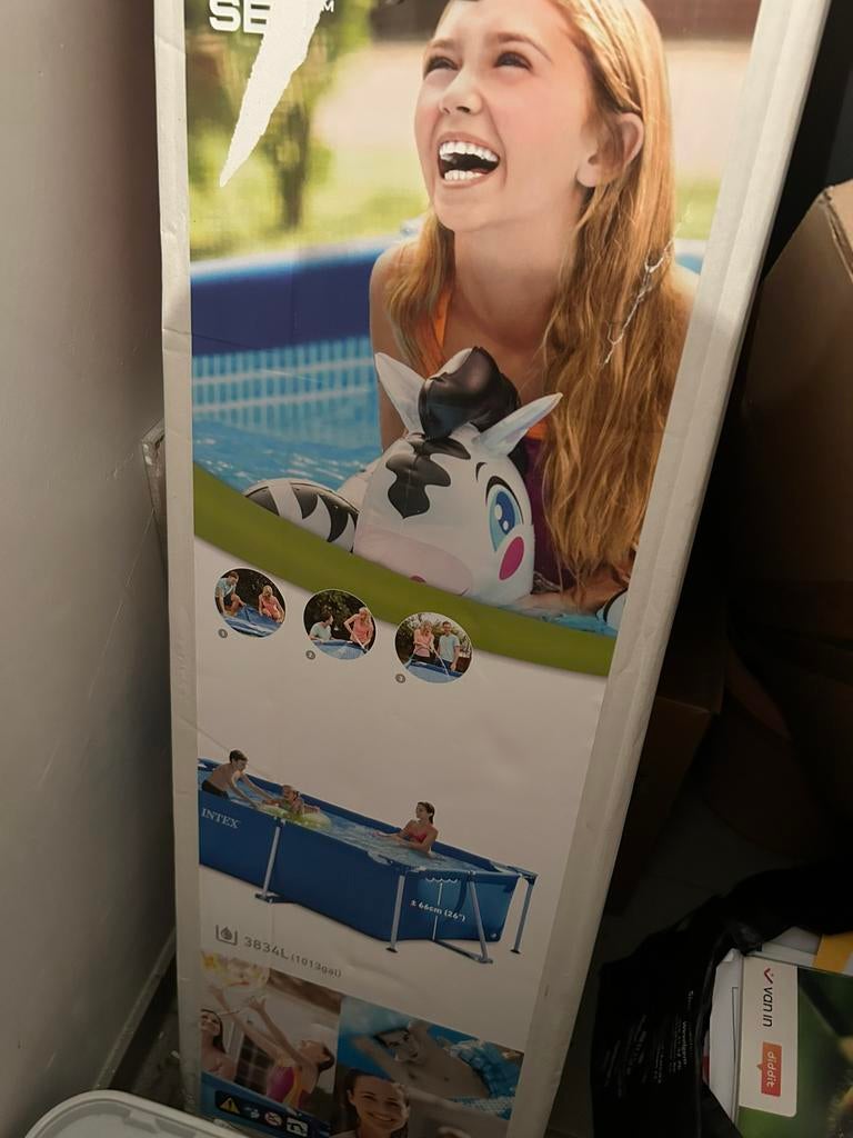 Zwembad, Enlèvement, Comme neuf