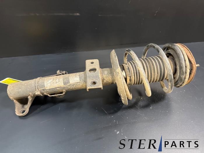 Schokdemper rechts-voor van een Mercedes SLK, Auto-onderdelen, Ophanging en Onderstel, Mercedes-Benz, Gebruikt, 3 maanden garantie