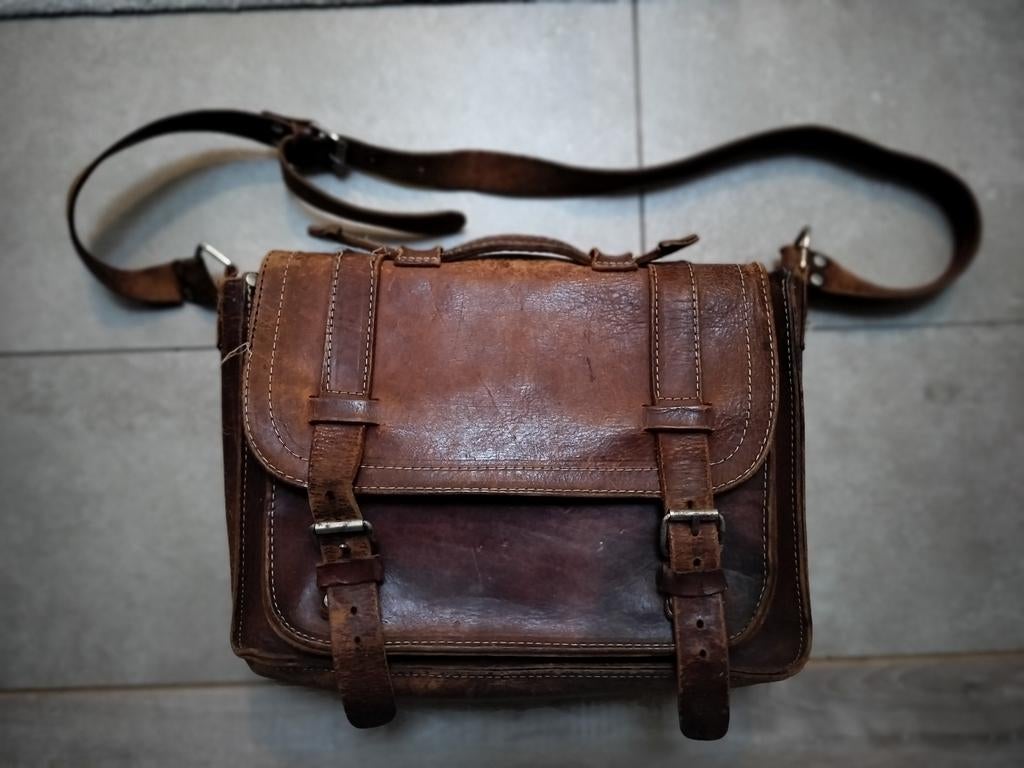 Sac vintage en cuir pour homme 31 x 33 cm, Enlèvement, Utilisé, Brun, Cuir