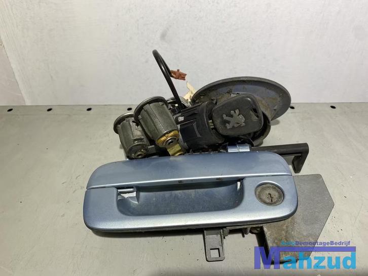 2004 PEUGEOT PARTNER Contacslot set met 1 sleutel, Auto-onderdelen, Overige Auto-onderdelen, Peugeot, Gebruikt