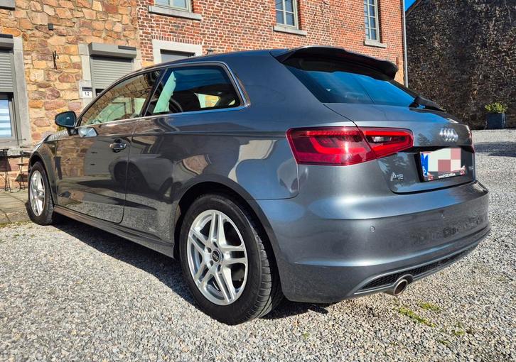 Audi a3 8v kit sline, Autos, Audi, Particulier, A3, Bluetooth, Diesel, Euro 6, Boîte manuelle, Enlèvement