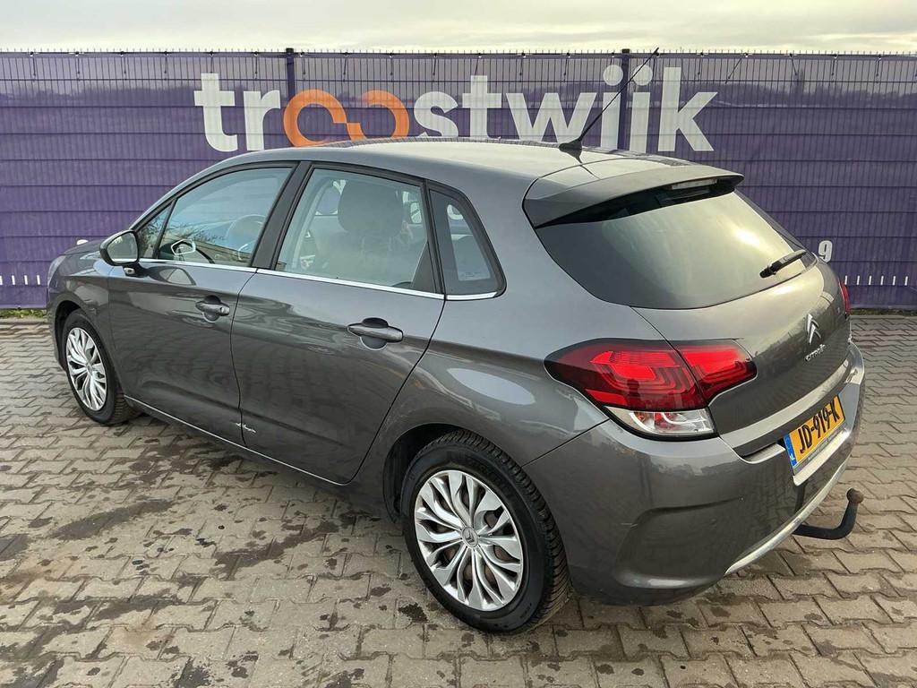 2015 - Citroen - C4 - 1.2 PureT.Feel Coll. - Personenauto, Gebruikt, Euro 6, Bedrijf, Te koop