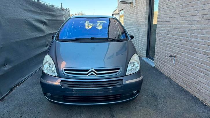 Sxara picasso 1.6 essence 143.000km 12 mois de Garantie, Auto's, Citroën, Bedrijf, Te koop, Xsara, Benzine, Euro 4, Monovolume