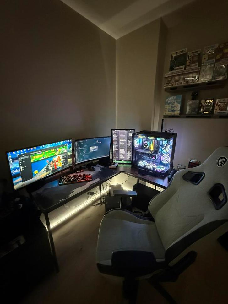 Setup tekoop, Computers en Software, Desktop Pc's, Zo goed als nieuw, Ophalen