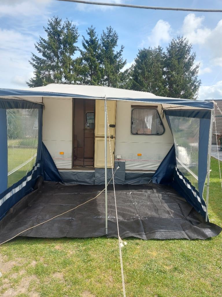 Caravan 750 kg .geen keuring rijbewijs B, Particulier, Adria, 500 - 750 kg, Autre