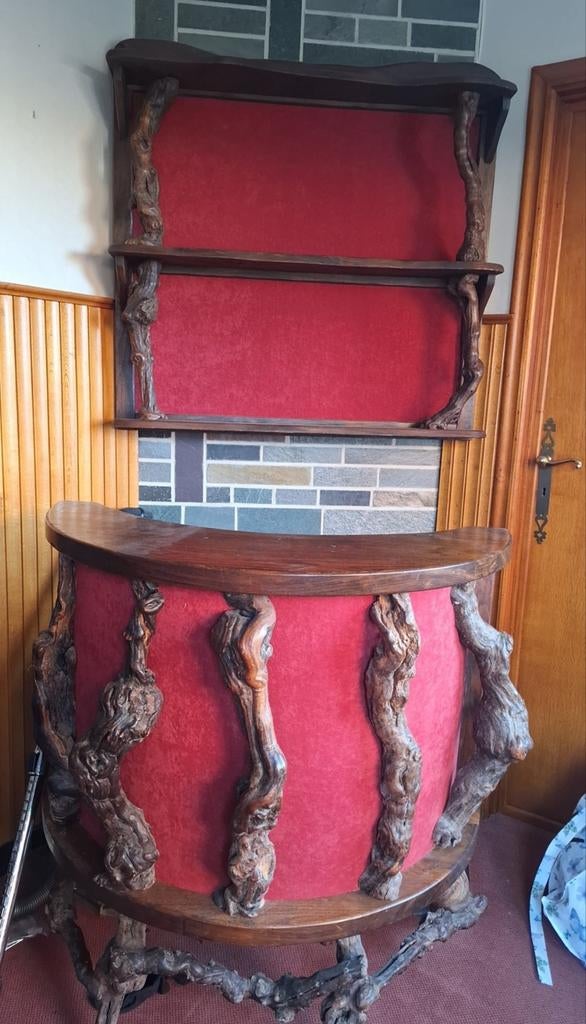 Antieke bar, Ophalen