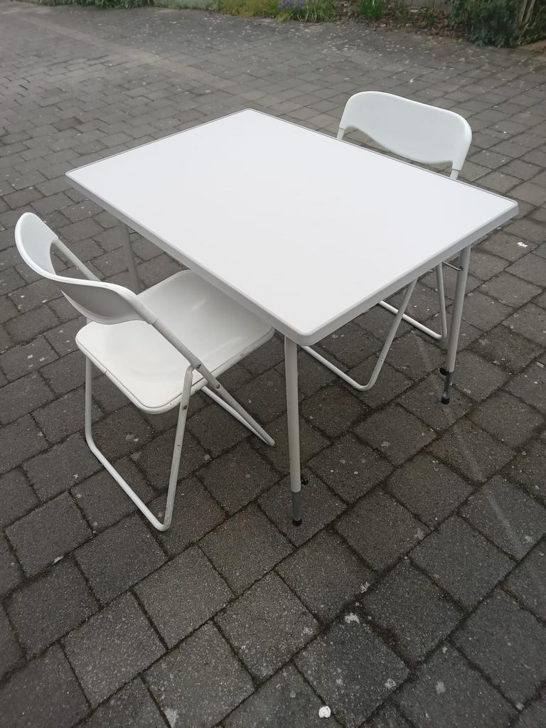 Tafel met stoelen, Caravans en Kamperen, Ophalen, Zo goed als nieuw