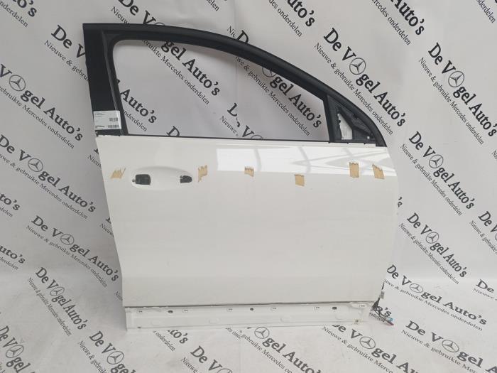 Portier 4Deurs rechts-voor van een Mercedes GLA (9149), Auto-onderdelen, Carrosserie, Deur, Mercedes-Benz, Gebruikt, 3 maanden garantie