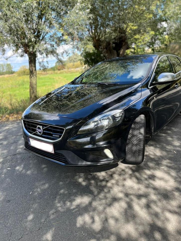 Volvo V40 R-Design - automaat - perfect in orde, Autos, Volvo, Particulier, V40, ABS, Airbags, Air conditionné, Alarme, Bluetooth