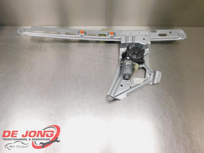 Mécanique vitre 2portes avant gauche d'un Mercedes Sprinter, 3 mois de garantie, Utilisé, -, -