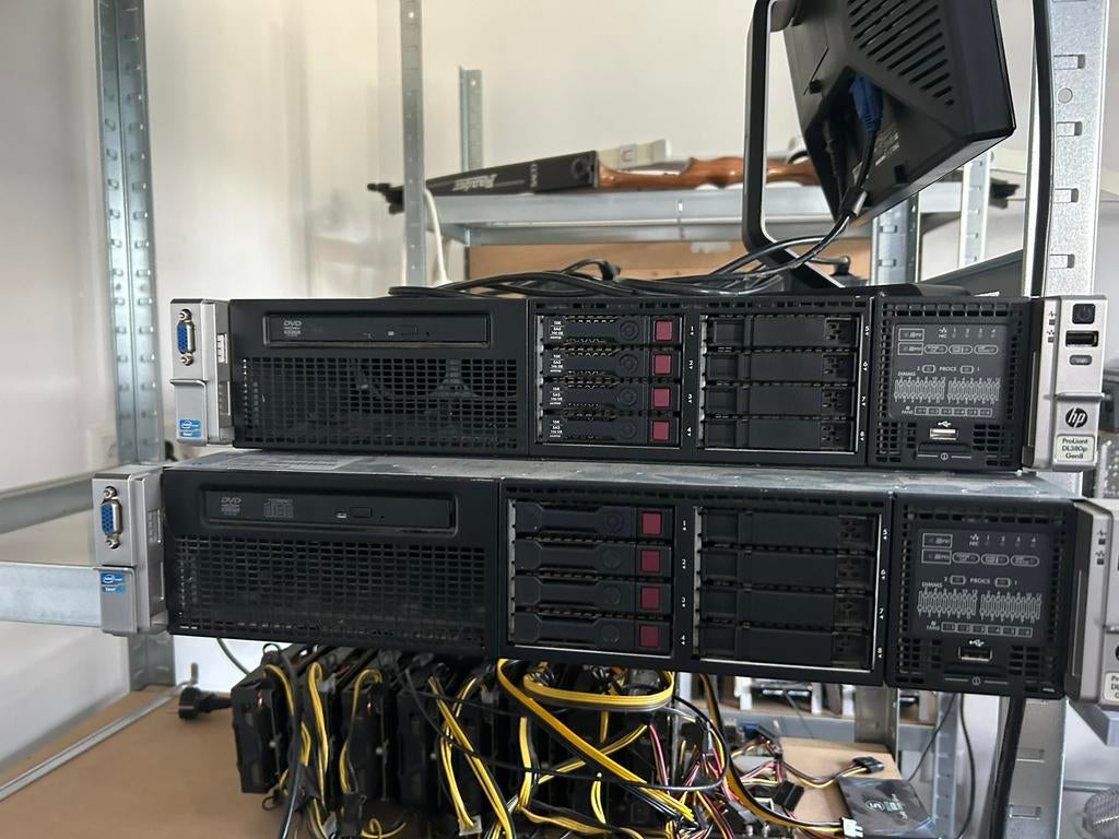 Serveur HP proLiant DL380p Gen8, Computers en Software, Servers, Zo goed als nieuw, 2 tot 3 Ghz, 64 GB, Hot swappable onderdelen