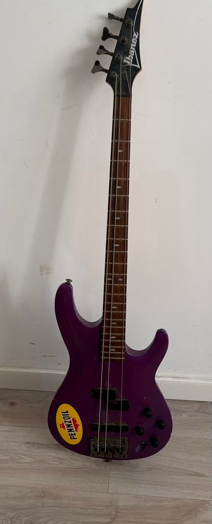Basgitaar ibanez, Musique & Instruments, Instruments à corde | Guitares | Basses, Enlèvement, Utilisé, Électrique