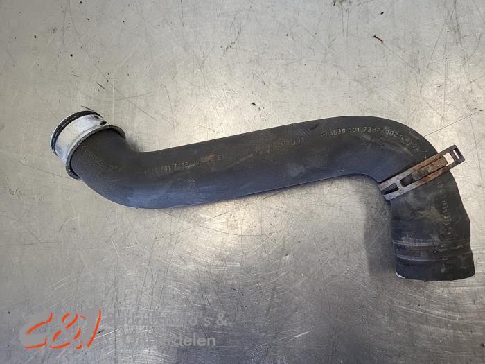 Tuyau intercooler d'un Mercedes Vito, Autos : Pièces & Accessoires, Climatisation & Chauffage, Mercedes-Benz, Utilisé, 3 mois de garantie