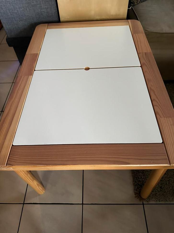 Table IKEA flisat avec 2 bacs de rangement, Enfants & Bébés, Chambre d'enfant | Tables & Chaises, Comme neuf, Table(s), Enlèvement