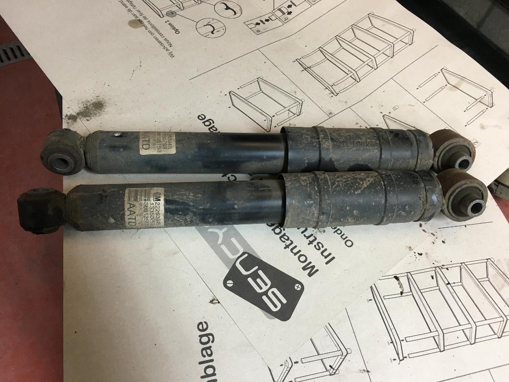 AMORTISSEURS ARRIERE OPEL MERIVA B, Auto-onderdelen, Ophanging en Onderstel, Opel, Gebruikt, Ophalen