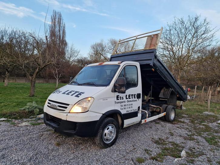 Iveco Daily 35c18 2010 PermiB Benne Basculante 3l, Auto's, Bestelwagens en Lichte vracht, Particulier, Iveco, Diesel, Euro 4, Ophalen