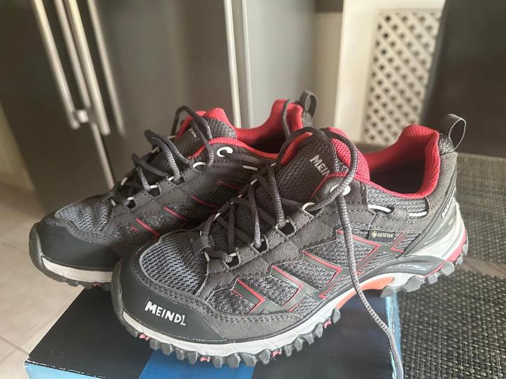 Meindl dames wandelschoenen Caribe GTX – maat 37,5 - NIEUW, Sports & Fitness, Alpinisme & Randonnée, Neuf, Chaussures, Enlèvement