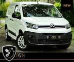 Citroen Berlingo 1.5D*3PL - VLOER - CARPLAY - TREKHAAK, Voorwielaandrijving, 75 kW, Stof, 140 g/km