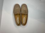 Tod’s, Ophalen of Verzenden, Nieuw, Beige, Instappers
