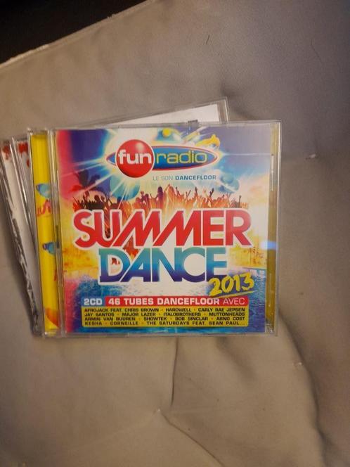 cd - various - fun radio summer dance 2013 - 2cd, Cd's en Dvd's, Cd's | Dance en House, Zo goed als nieuw, Overige genres, Ophalen