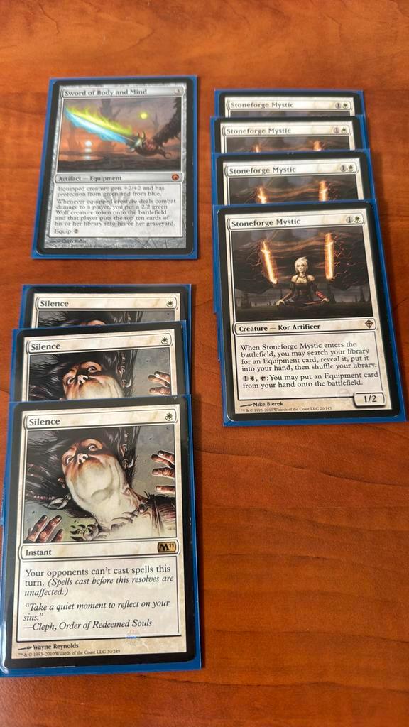 Magic Witte equipment deck., Hobby en Vrije tijd, Verzamelkaartspellen | Magic the Gathering, Zo goed als nieuw, Ophalen of Verzenden