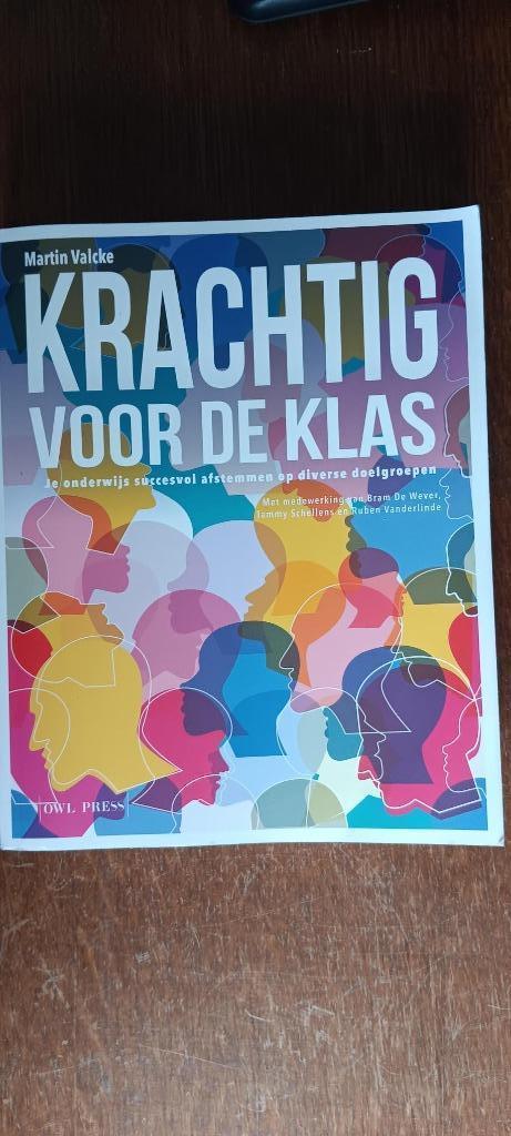 Krachtig voor de klas, Boeken, Studieboeken en Cursussen, Zo goed als nieuw, Hoger Onderwijs, Ophalen