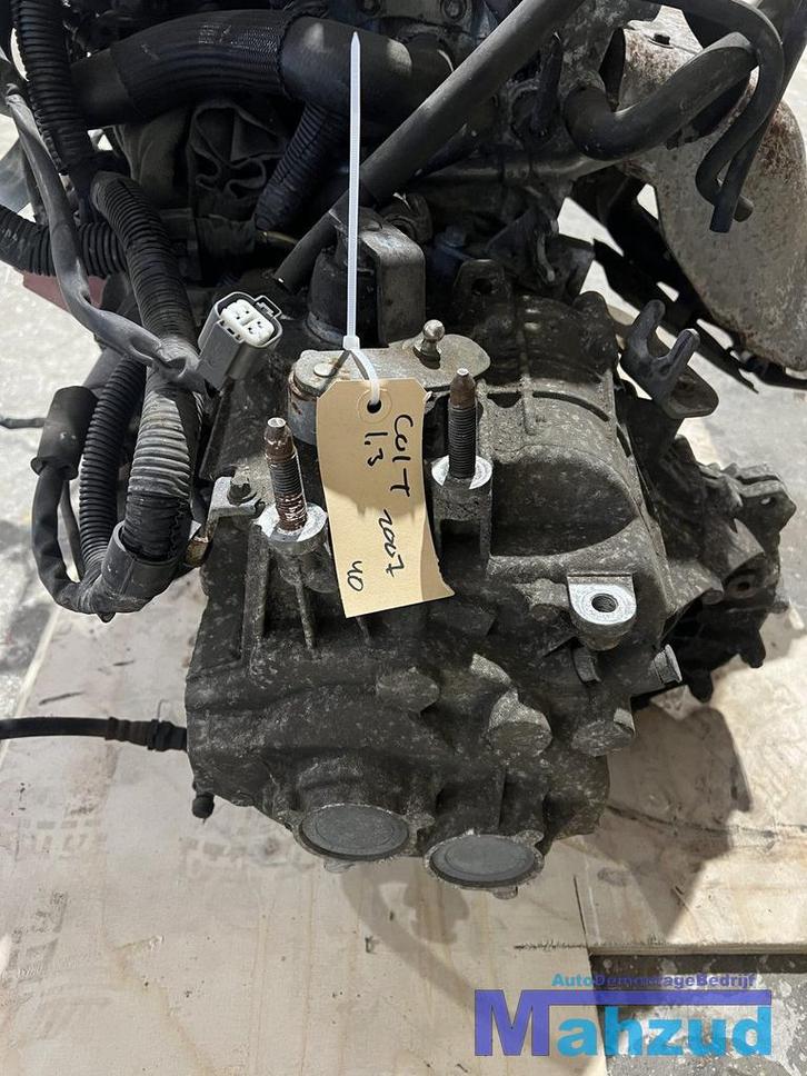 MITSUBISHI COLT 6 1.3 Versnellingsbak F5MGA, Autos : Pièces & Accessoires, Transmission & Accessoires, Mitsubishi, Utilisé, Enlèvement ou Envoi