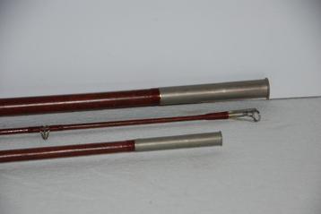 Vintage glasvezel vishengel D.A.M. in zeer goede staat beschikbaar voor biedingen