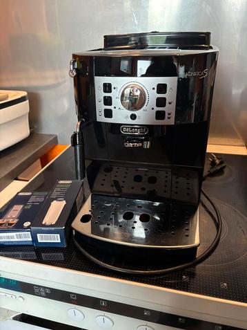 Delonghi Ecam20.110.B magnifica S beschikbaar voor biedingen