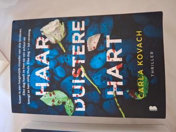 Carla Kovach - Haar duistere hart beschikbaar voor biedingen