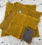 Set van 3 badhanddoeken + washandje- De Witte Lietaert, Huis en Inrichting, Ophalen of Verzenden, Zo goed als nieuw, Geel, Handdoek