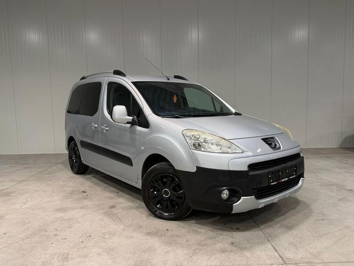 peugeot partner (124.000km/diesel 1.6), Auto's, Peugeot, Particulier, Partner, Bluetooth, Diesel, Ophalen of Verzenden