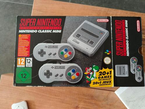 Mini SNES, Games en Spelcomputers, Spelcomputers | Nintendo Super NES, Zo goed als nieuw, Ophalen of Verzenden