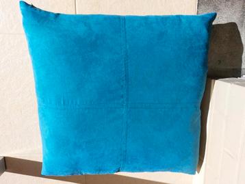 maisons du Monde suede blauw  40x40 beschikbaar voor biedingen