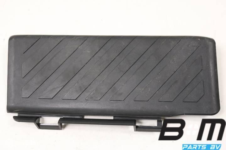 Voetsteun Audi A3 8V, Auto-onderdelen, Interieur en Bekleding, Gebruikt