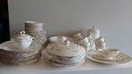 Volledig 12 pers. Boch servies - decor Francoise - 69 stuks, Ophalen