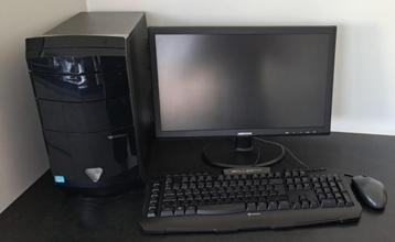 Lot computers (alles apart verkrijgbaar) beschikbaar voor biedingen
