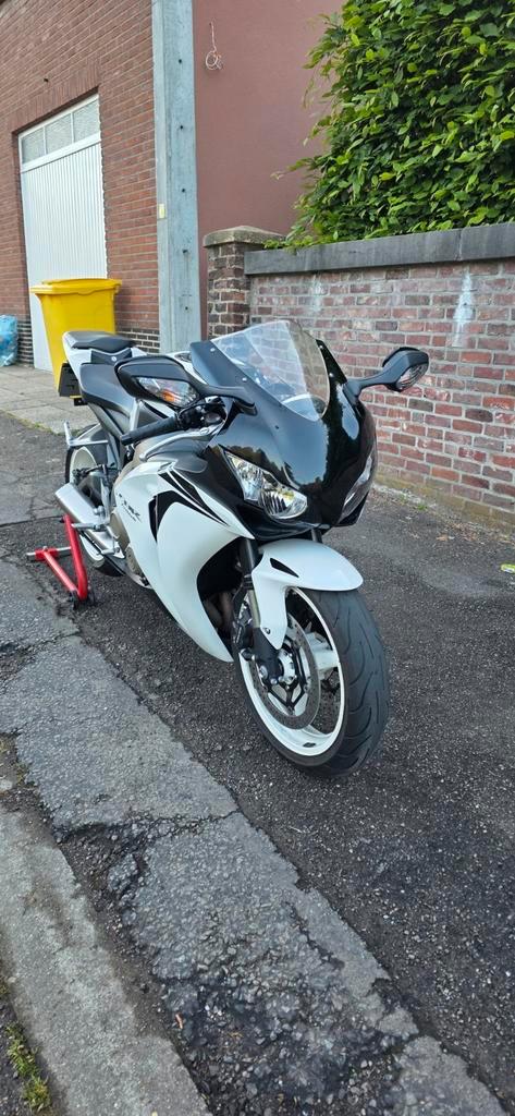 HONDA CBR 1000RR Sc59 FIREBLADE 2009, Motoren, Motoren | Honda, Particulier, Super Sport, Ophalen