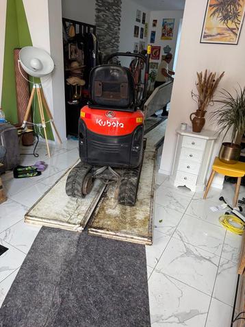 Location Mini Pelle Kubota U10-3 1150kg excavatrice beschikbaar voor biedingen