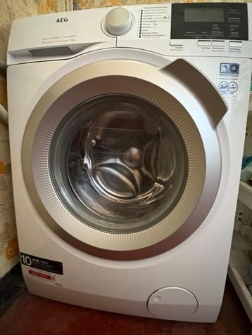 Wasmachine AEG beschikbaar voor biedingen
