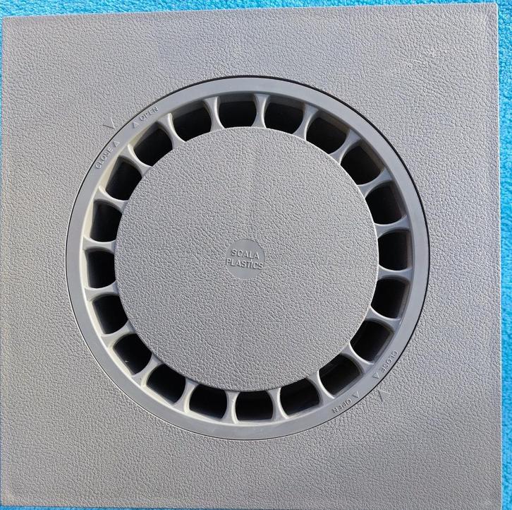 Lock-Klokroosters PVC 250x250/200x200/100x100. Scala, Hobby en Vrije tijd, Overige Hobby en Vrije tijd, Nieuw, Ophalen of Verzenden