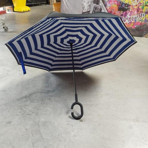 Lot de 30 parapluies inversés / réversibles, cache-vent, Bijoux, Sacs & Beauté, Parapluies, Neuf, Bleu, Enlèvement ou Envoi