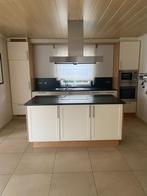Volledige keuken incl. apparatuur, Huis en Inrichting, Keuken | Complete keukens, Ophalen, Gebruikt, Graniet of Steen, Enkelwandige keuken