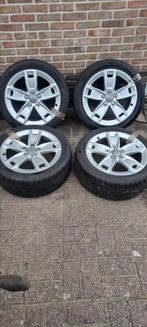 Audi A3 8V velgen 17" met goede banden, Ophalen, Band(en)
