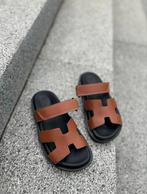 Slipper, Bruin, Nieuw, Ophalen of Verzenden, Slippers