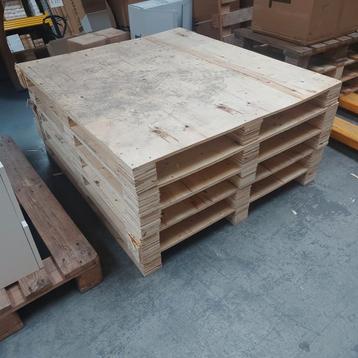 Pallets hout 120x110cm 10 stuks  beschikbaar voor biedingen