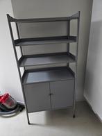 Ikea Hindö kastje, Enlèvement